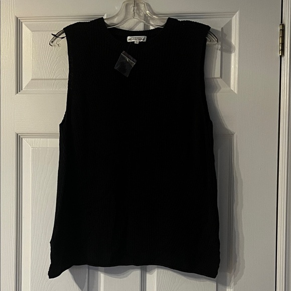 Northern Reflections Tops - Northern Reflections Black knit Tank Top